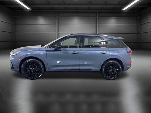 New 2026 Lincoln Corsair Premiere image 2
