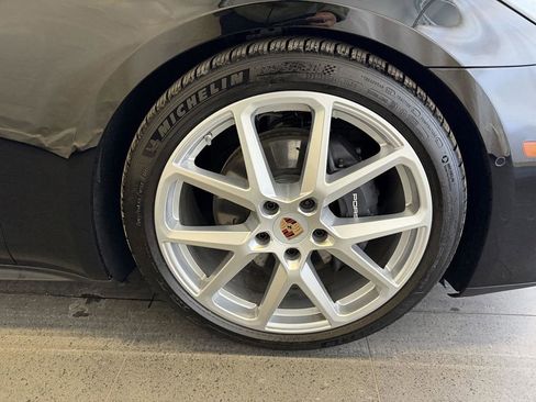 Certified 2025 Porsche Panamera 4 image 13