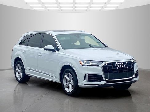Used 2022 Audi Q7 3.0T Premium image 5