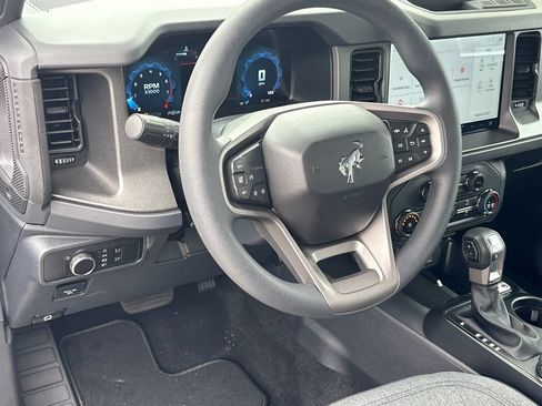 New 2025 Ford Bronco 4-Door AWD/4WD image 10