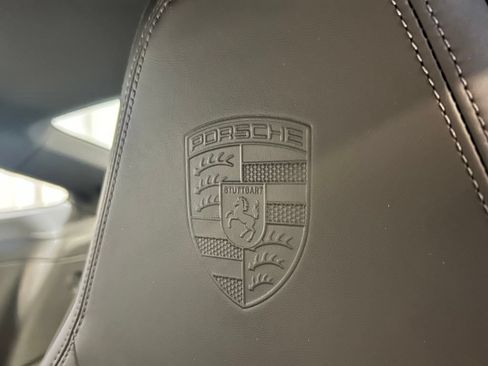 Certified 2025 Porsche 911 Carrera RWD image 6