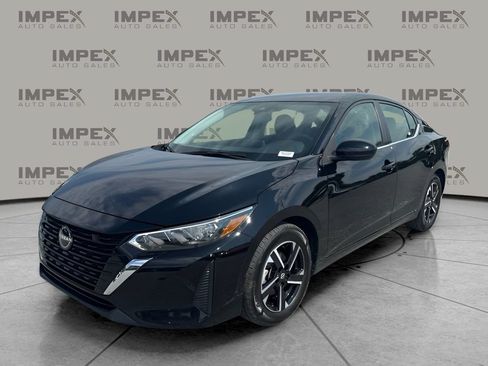 Used 2025 Nissan Sentra SV FWD image 1