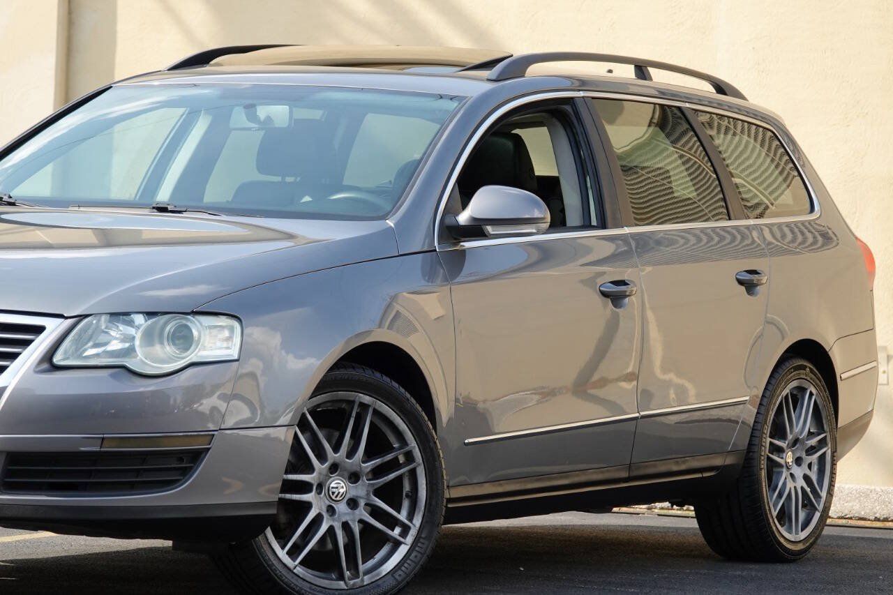 Used 2007 Volkswagen Passat 2.0T FWD image 3