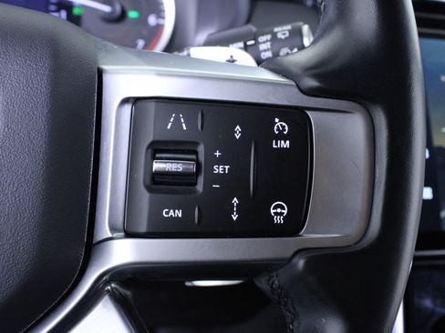 Used 2023 Land Rover Discovery S R-Dynamic image 24