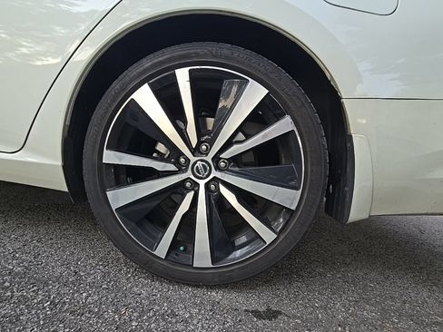 Certified 2022 Nissan Altima 2.5 SR FWD image 12