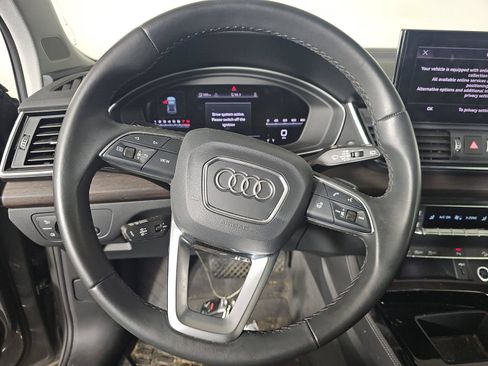 Used 2023 Audi Q5 2.0T Premium Plus w/ Premium Plus Package AWD/4WD image 8