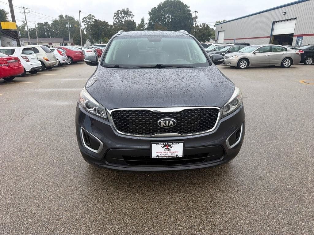 Used 2016 Kia Sorento AWD image 3