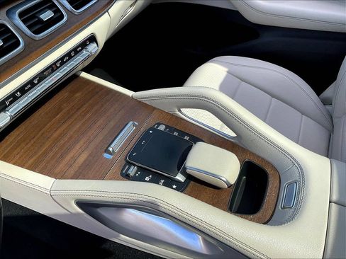 Certified 2022 Mercedes-Benz GLE 350 4MATIC image 20