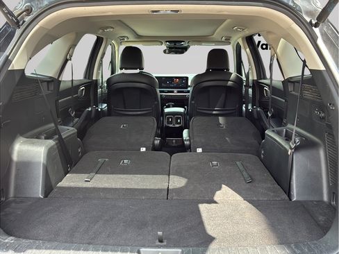 Used 2024 Kia Sorento SX FWD image 9