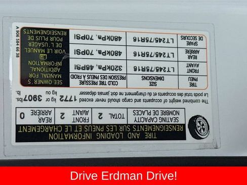 Used 2025 Mercedes-Benz Sprinter 2500 image 28