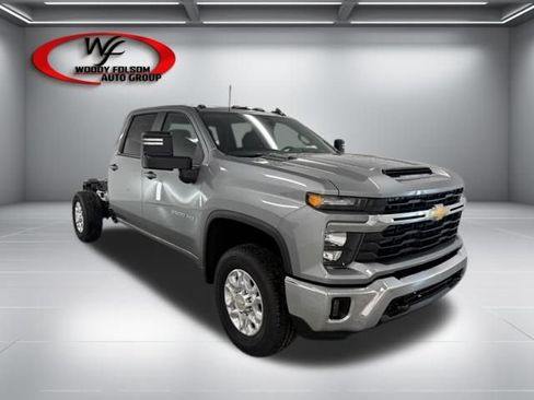 New 2026 Chevrolet Silverado 3500 LT w/ Convenience Package AWD/4WD image 3