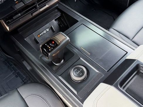 Used 2024 GMC Hummer EV 2X AWD/4WD image 47