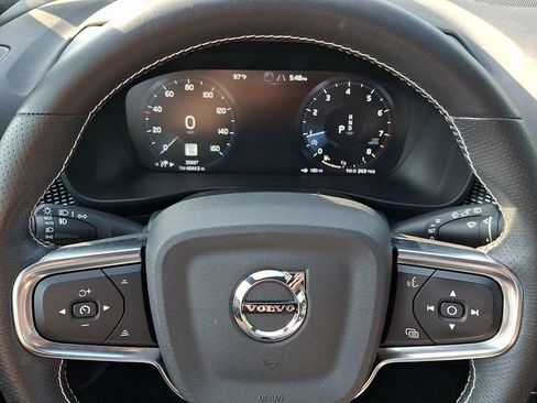 Used 2021 Volvo XC40 T5 R-Design w/ Advanced Package AWD/4WD image 21