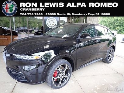 New 2025 Alfa Romeo Tonale w/ Premium Package