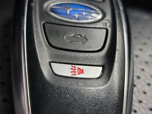 Used 2020 Subaru Forester Limited image 32