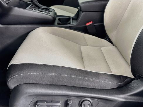 Certified 2024 Honda CR-V EX image 18