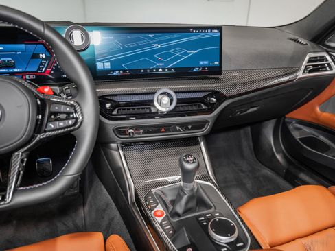 Used 2027 BMW M4 Coupe w/ M Driver's Package RWD image 26