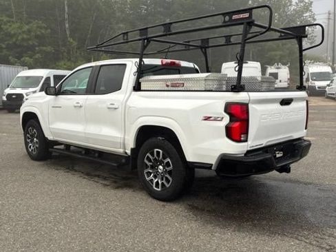Used 2024 Chevrolet Colorado Z71 w/ Advanced Trailering Package AWD/4WD image 4