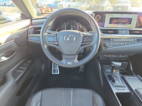 Certified 2019 Lexus ES 350 F Sport image 12