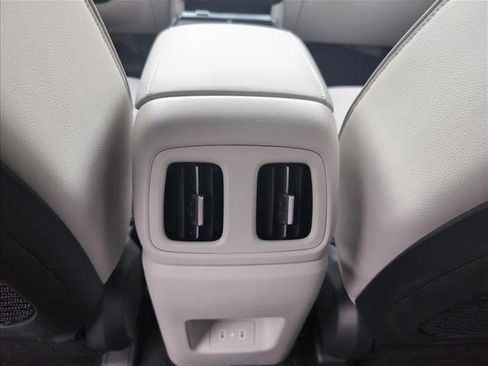 New 2026 Hyundai Tucson Limited image 17