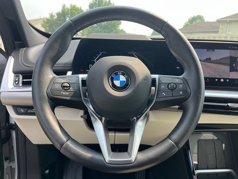 Used 2026 BMW X1 xDrive28i AWD/4WD image 33