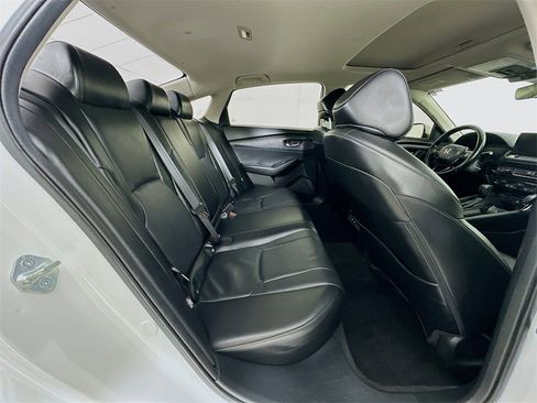 Used 2024 Honda Accord EX-L image 6