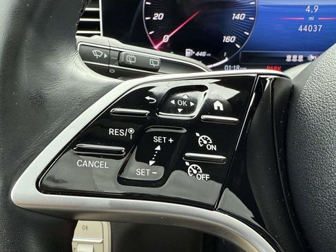 Used 2024 Mercedes-Benz GLE 350 4MATIC image 22