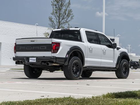 Used 2024 Ford F150 Raptor AWD/4WD image 9