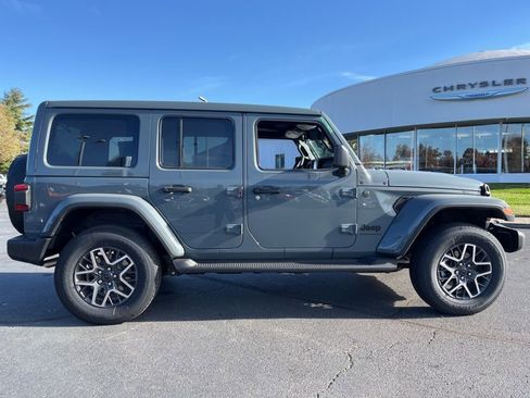 New 2026 Jeep Wrangler Sahara image 47