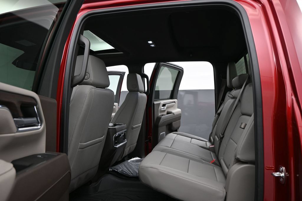 Used 2024 GMC Sierra 2500 SLT w/ SLT Premium Package AWD/4WD image 19