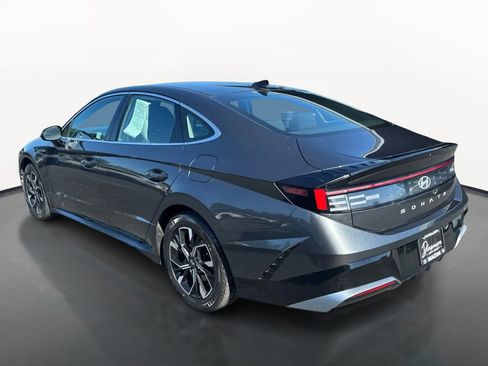 Used 2024 Hyundai Sonata SEL FWD image 5