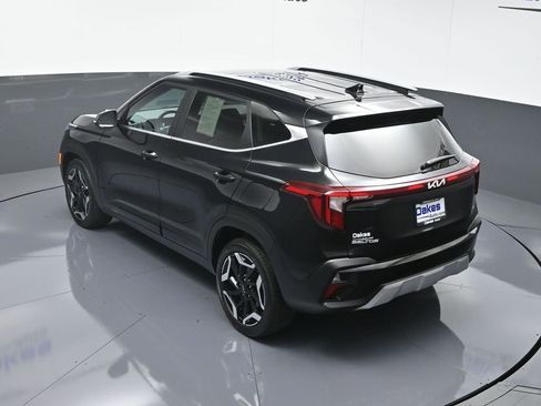 Certified 2024 Kia Seltos SX w/ SX Sunroof Package image 55