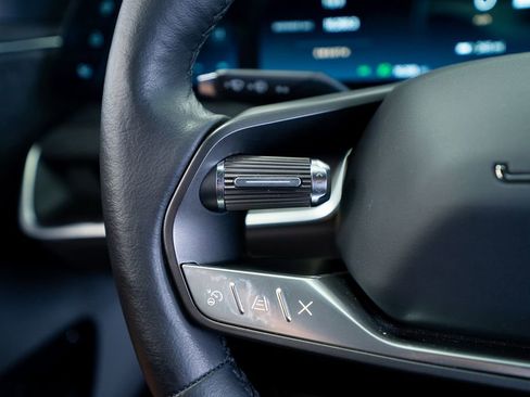 Used 2024 Lucid Air Touring AWD/4WD image 32