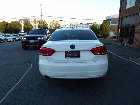 Used 2014 Volkswagen Passat 1.8T SE image 7