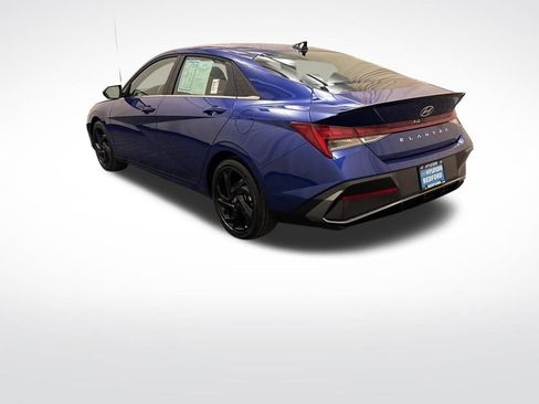 Certified 2026 Hyundai Elantra SEL Sport image 8