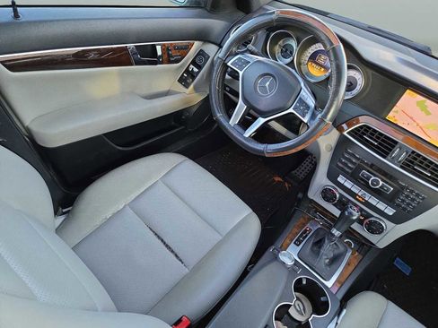 Used 2012 Mercedes-Benz C 250 Sedan image 14