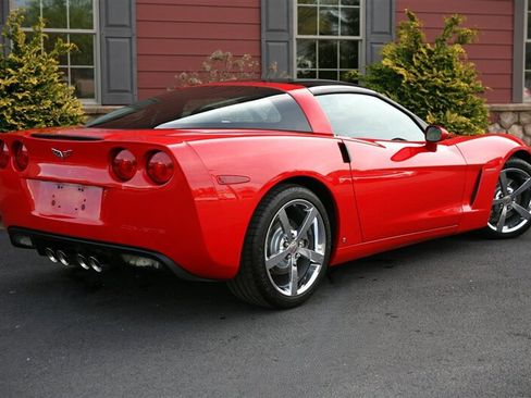 Used 2009 Chevrolet Corvette Coupe w/ Preferred Equipment Group image 6
