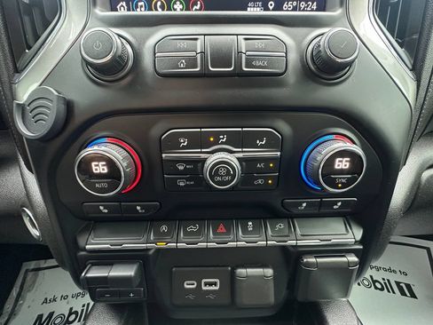 Used 2019 Chevrolet Silverado 1500 RST w/ All-Star Edition AWD/4WD image 14