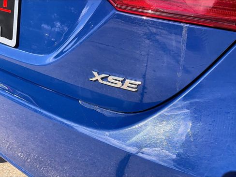 Used 2024 Toyota Camry XSE FWD image 10