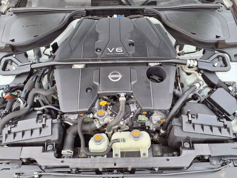 Used 2024 Nissan Z Sport w/ Floor Mat Package RWD image 26