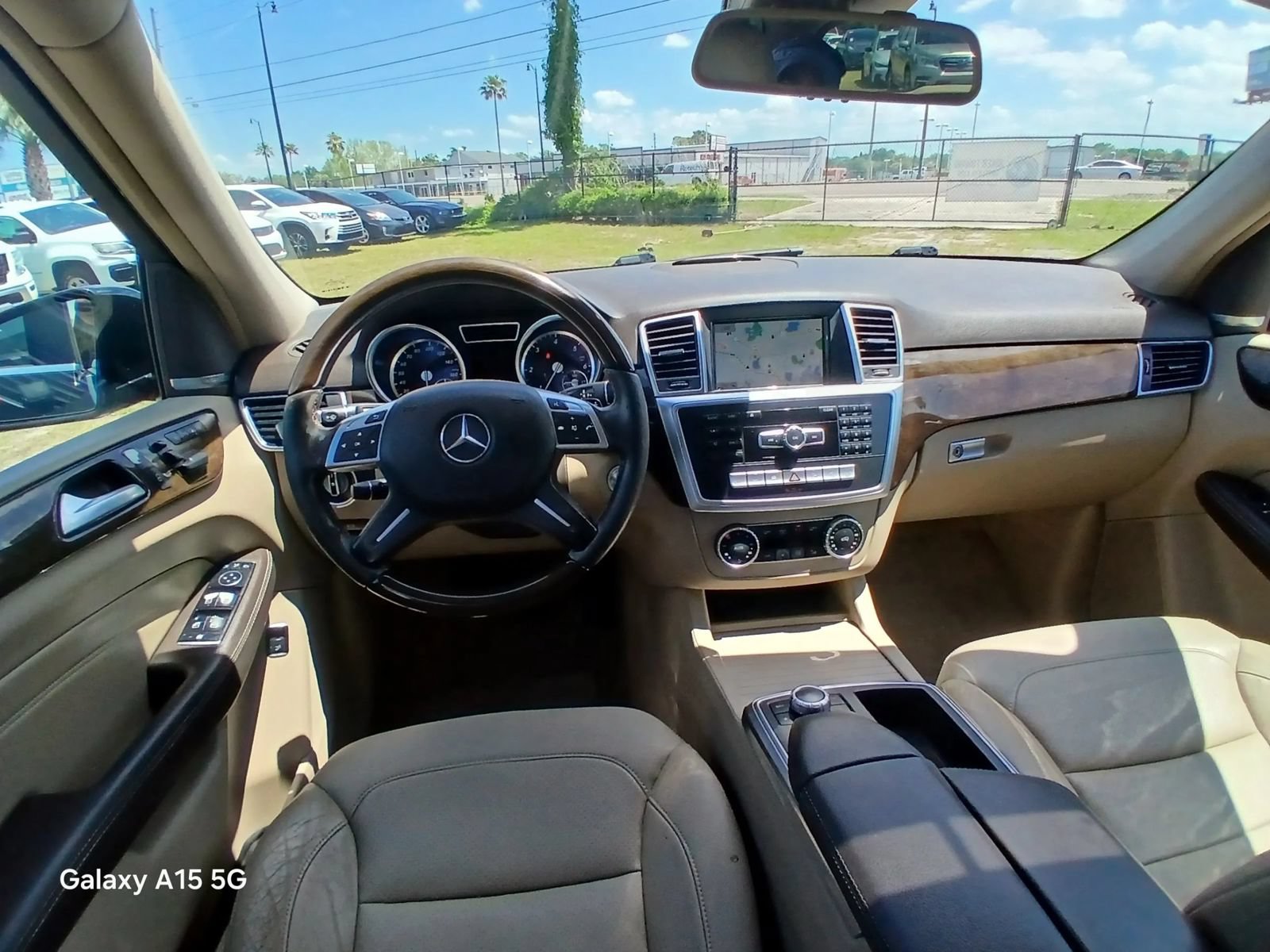 Used 2015 Mercedes-Benz ML 250 BlueTEC 4MATIC w/ Premium 1 Package image 49