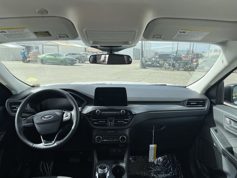 Used 2025 Ford Escape Active w/ Cold Weather Package image 20