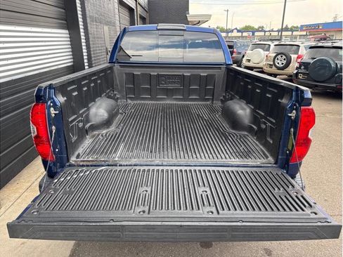 Used 2015 Toyota Tundra SR5 w/ Tow Package image 21