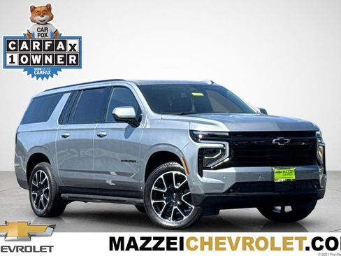 Used 2025 Chevrolet Suburban RST RWD image 1