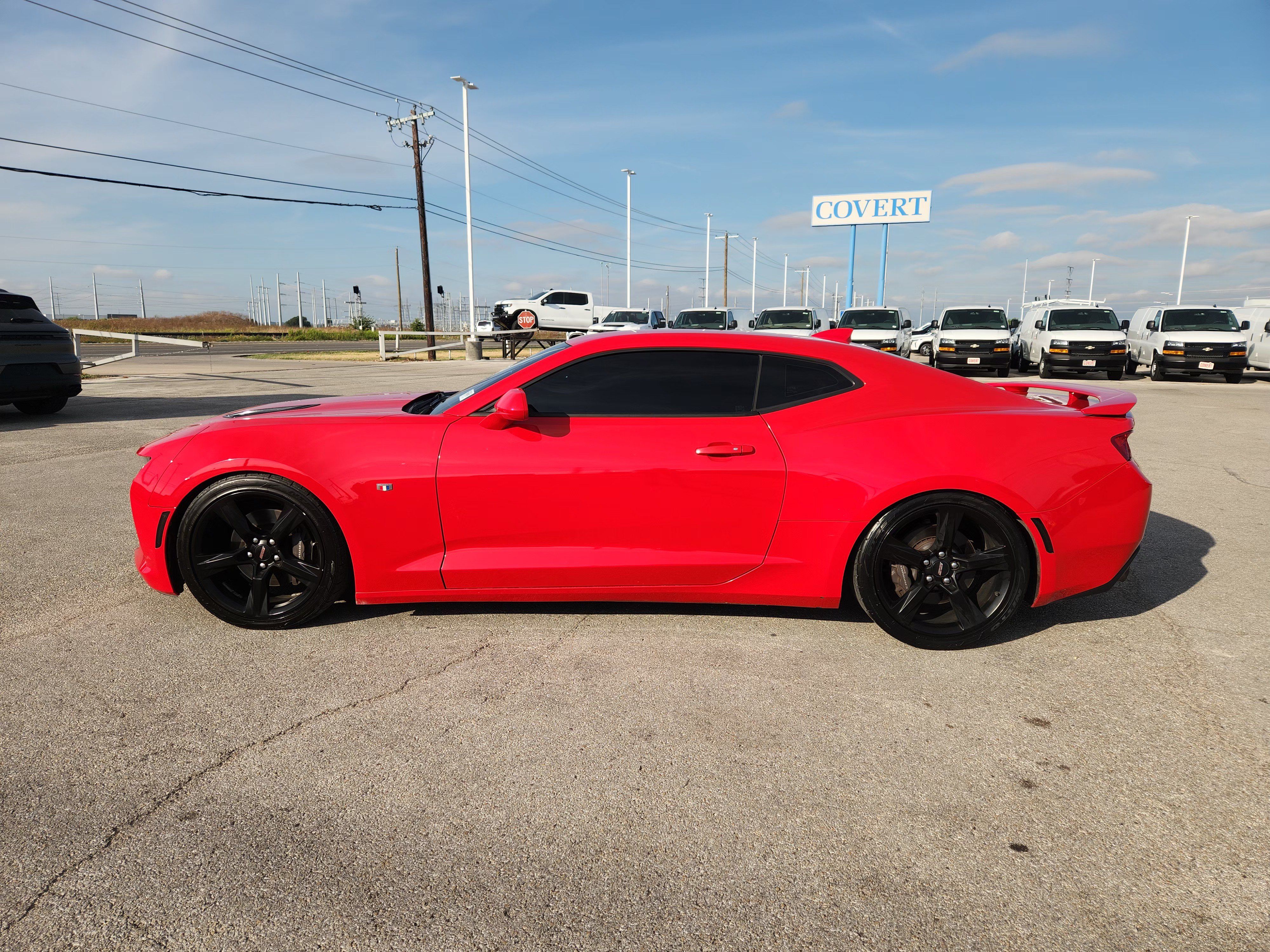 Used 2016 Chevrolet Camaro SS RWD image 4