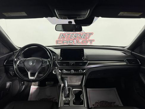 Used 2022 Honda Accord Sport image 11