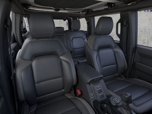 New 2026 Ford Bronco Outer Banks image 10