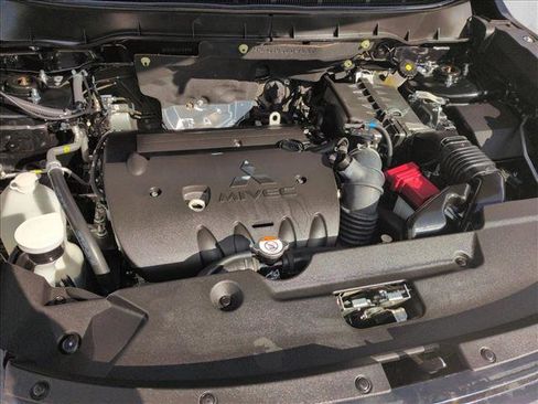 Used 2025 Mitsubishi Outlander Sport AWD image 26