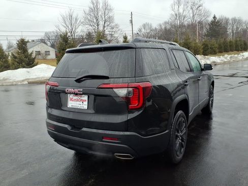 Used 2023 GMC Acadia SLE w/ Driver Convenience Package FWD image 5