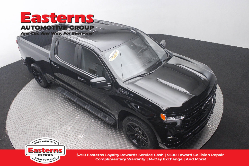 Used 2024 Chevrolet Silverado 1500 RST w/ Z71 Off-Road Package AWD/4WD image 4